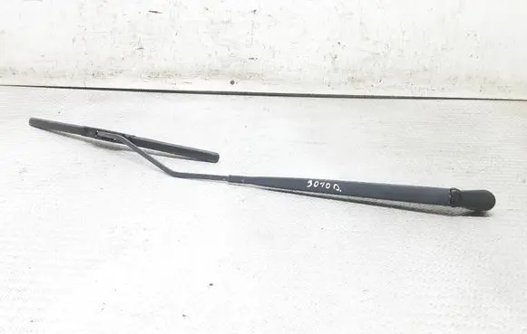 Citroen C3 Front wiper blade arm