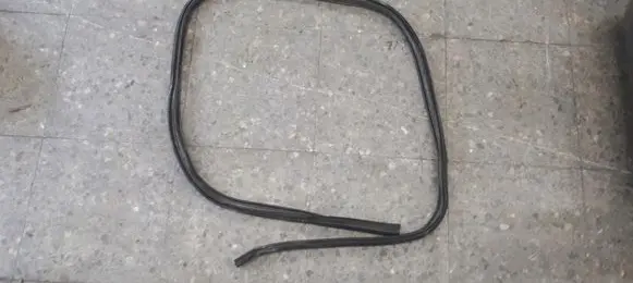 Ford Focus Front door rubber seal 