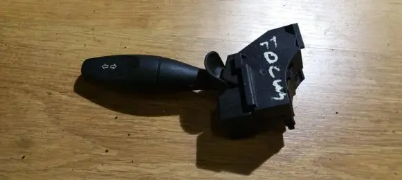 Ford Focus Indicator stalk 98ag13335ac