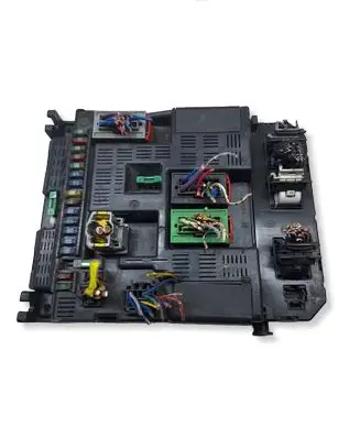 Peugeot 307 Fuse module 9636760580 9644098280 00744209