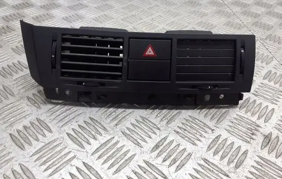 Opel Meriva A Dash center air vent grill 464652911