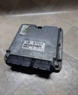 Volkswagen Golf IV Engine control unit/module 038906019AM 0281010091