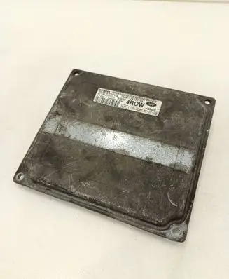 Ford Fiesta Engine control unit/module 2S6A12A650SH S118107002L