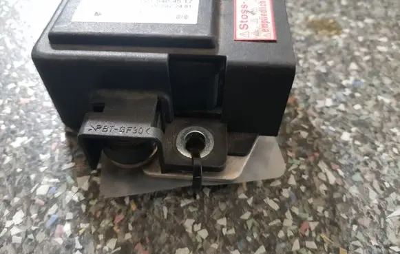 Mercedes-Benz S W220 ESP acceleration yaw rate sensor 0265005230