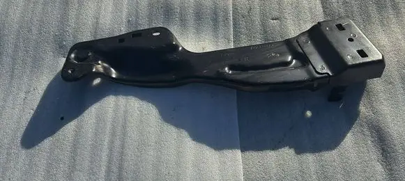 Opel Corsa F Holder (bracket) 9823980380
