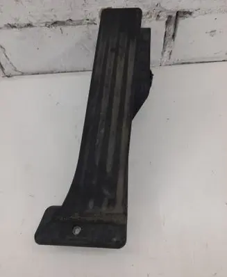 BMW 1 E81 E87 Accelerator throttle pedal 6786589 35426786589