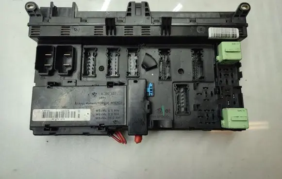 BMW X5 E53 Fuse module 8380407