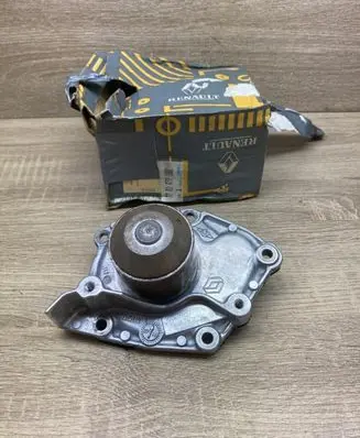 Renault Laguna II Water pump 7701472182
