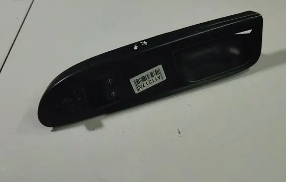 Volkswagen PASSAT B6 Electric window control switch 3C1867171C