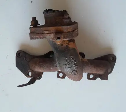 Opel Corsa B Exhaust manifold