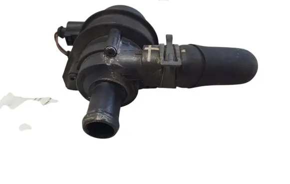 Volkswagen PASSAT B6 Electric auxiliary coolant/water pump 309500190