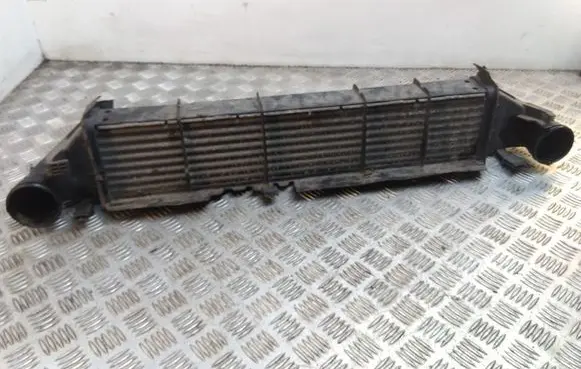 Mercedes-Benz C W203 Intercooler radiator A2035000600
