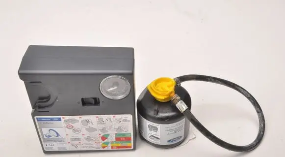 Ford Fiesta Tire air pump compressor 8V21-19G525-AA