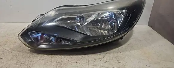 Ford Focus Headlight/headlamp 