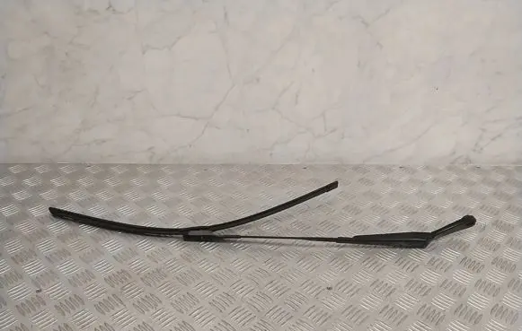 Audi A6 S6 C7 4G Front wiper blade arm 4G1955407D