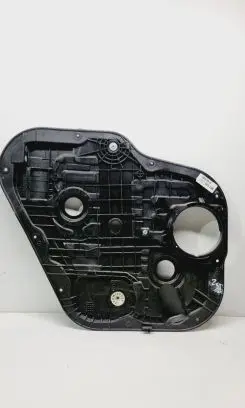 Rear window lifting mechanism without motor