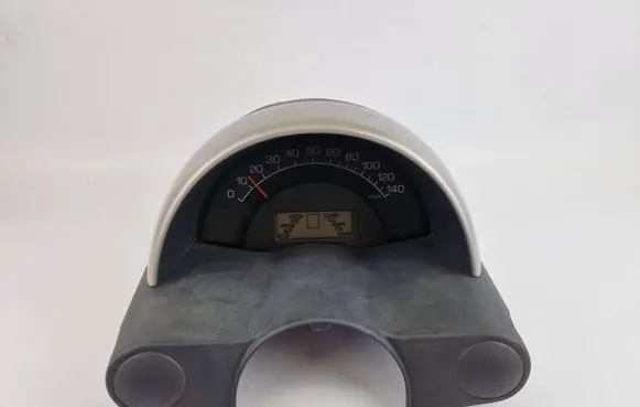 Smart ForTwo II Speedometer (instrument cluster) 993790007 0001187