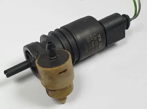 Porsche Cayenne (9PA) Windscreen/windshield washer pump 1J6955651