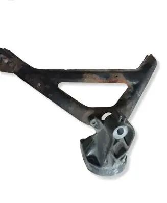 Mercedes-Benz Sprinter W901 W902 W903 W904 Engine mounting bracket A6112230704