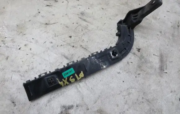Suzuki SX4 S-Cross Rear bumper mounting bracket 71831-61M0