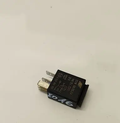 Volkswagen Cross Polo Other relay 7M0951253C