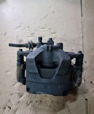 Chevrolet Cruze Front brake caliper NOCODE