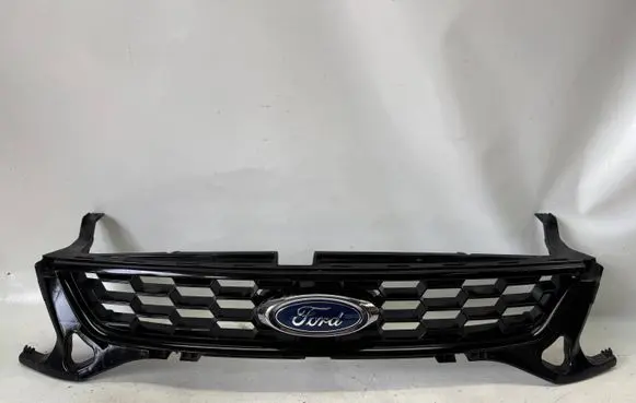 Ford Mondeo MK IV Front bumper upper radiator grill BS7J8200BCW