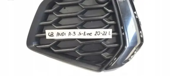 Audi A3 8Y Front bumper lower grill 8Y0807681