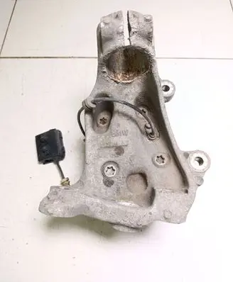 BMW 1 F20 F21 Front wheel hub spindle knuckle 679228504 189159103121