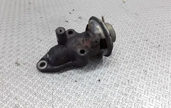 Toyota Avensis T220 EGR valve 2580027010 2562027060