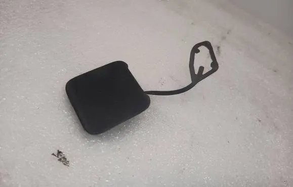 Volvo XC70 Front tow hook cap/cover 30678712