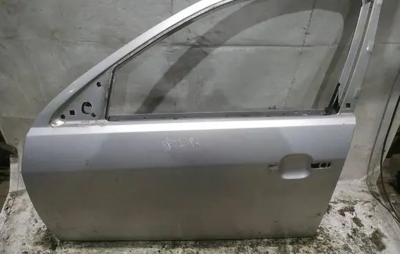 Ford Mondeo Mk III Front door PILKOS