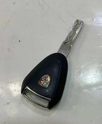Porsche Cayman 987 Ignition key/card 