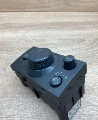 Opel Vectra C Light switch 13230796