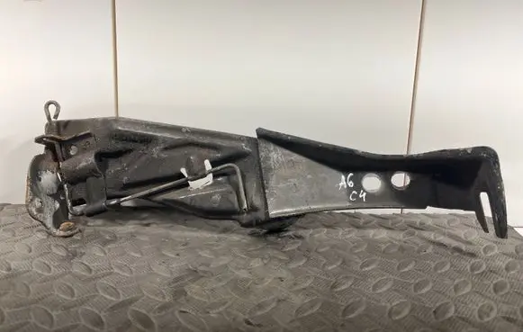 Audi A6 S6 C4 4A Radiator mount bracket 4A0805808