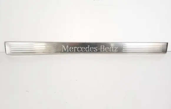 Mercedes-Benz E W212 Front sill trim cover A2126860936