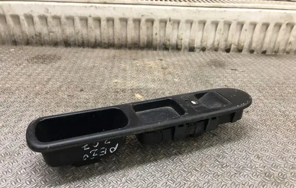 Peugeot 307 Electric window control switch