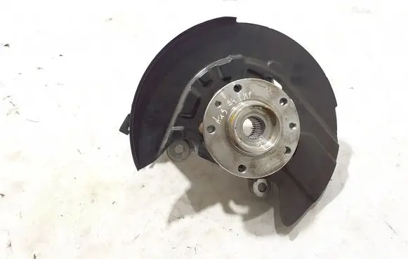 Renault Austral Front wheel hub 400156RA0A