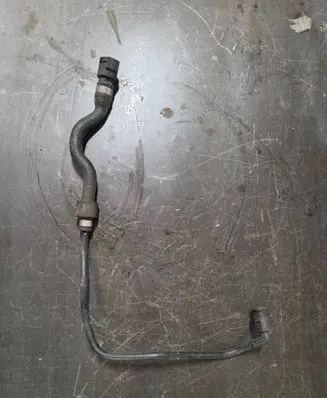 BMW 7 F01 F02 F03 F04 Engine coolant pipe/hose 7575435