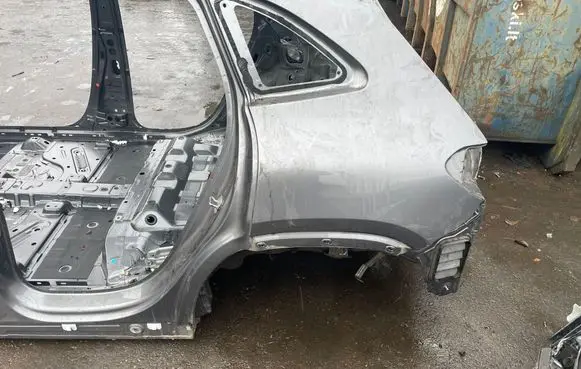 Mercedes-Benz EQA Rear quarter panel 