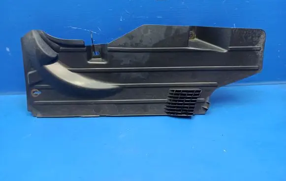 Rear underbody cover/under tray