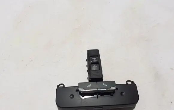 Porsche Macan (95B) Seat heating switch 95B907049L