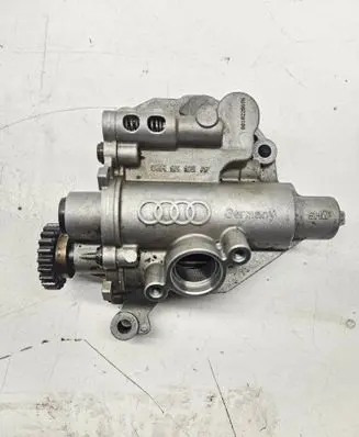 Audi Q5 SQ5 8R Oil pump 06H115105AF