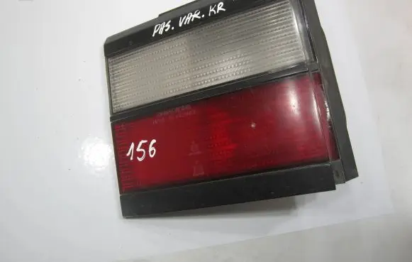 Volkswagen PASSAT B3 Tailgate rear/tail lights 333945107