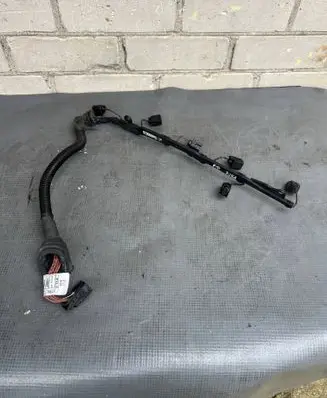 BMW 5 F10 F11 Fuel injector wires 759045905 780968006
