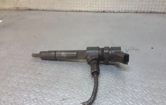 Opel Astra H Fuel injector 0445110165