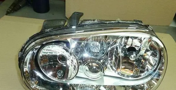 Volkswagen Golf II Headlight/headlamp 1EJ963711-071