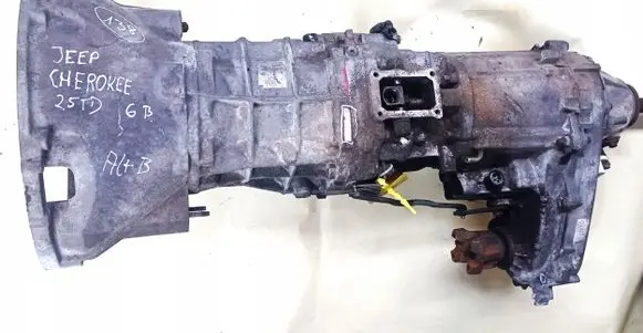 Jeep Grand Cherokee Manual 5 speed gearbox 52109021AB