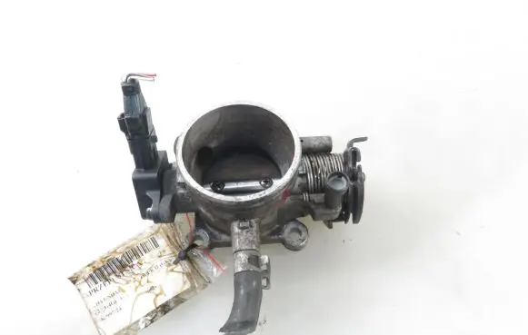 Hyundai Coupe Throttle body valve 3510023500