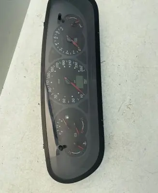 Citroen C5 Speedometer (instrument cluster) 9635289280